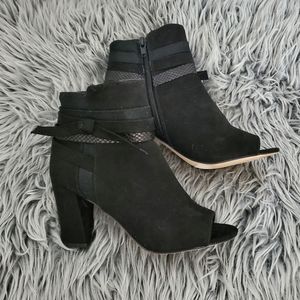 🎉 3 for $25 Madden Black Suede Open Toe Booties